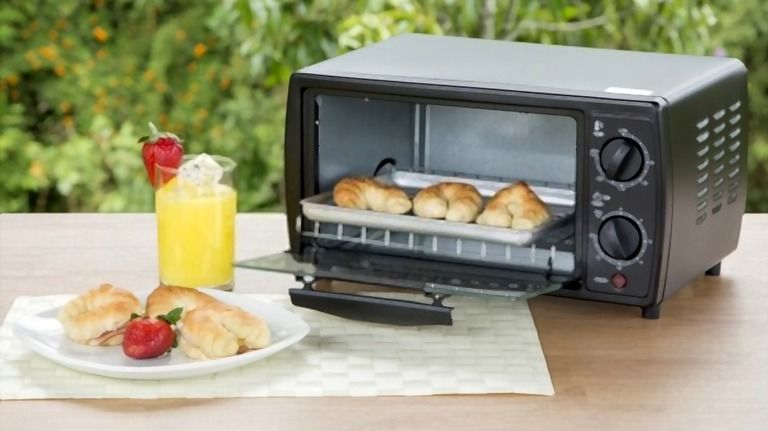 Top 6 Best Small Toaster Ovens [Jul 2021] Reviews & Buying